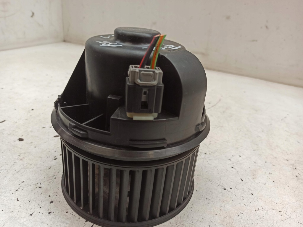 фото №5, Ford c-max вентилятор вентилятор 3m5h-18456-ad