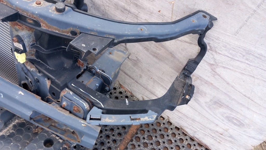 фото №7, Hyundai i30 i lift 1.4b pas передний комплект