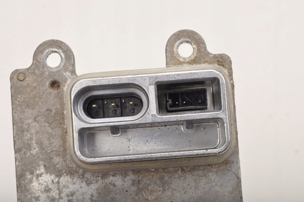 фото №3, Aston martin db9 преобразователь ксенон xld145