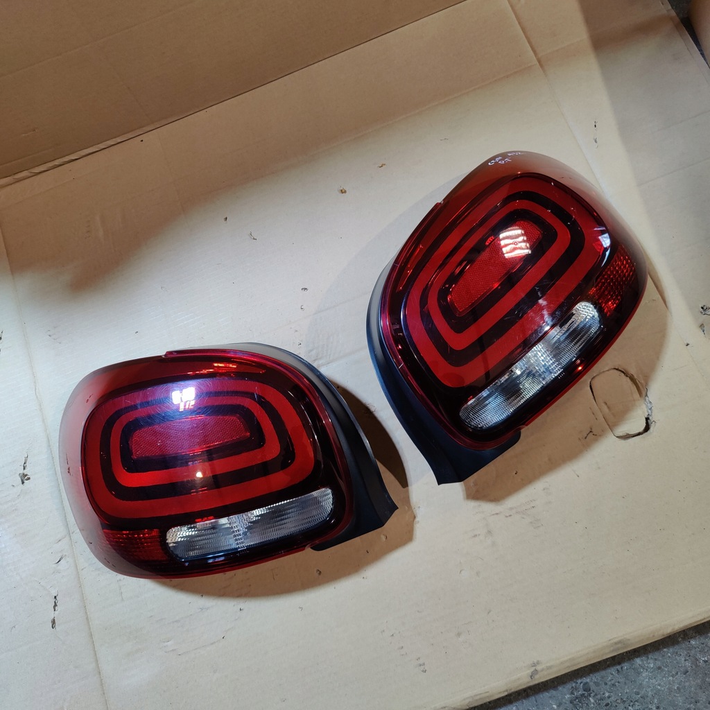 фото №1, Citroen c3 iii лампа правый задняя