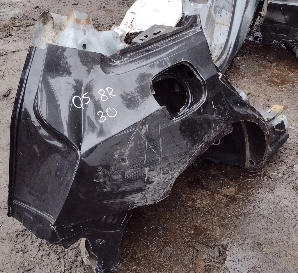 фото №2, Audi q5 8r четверть задний задняя правая