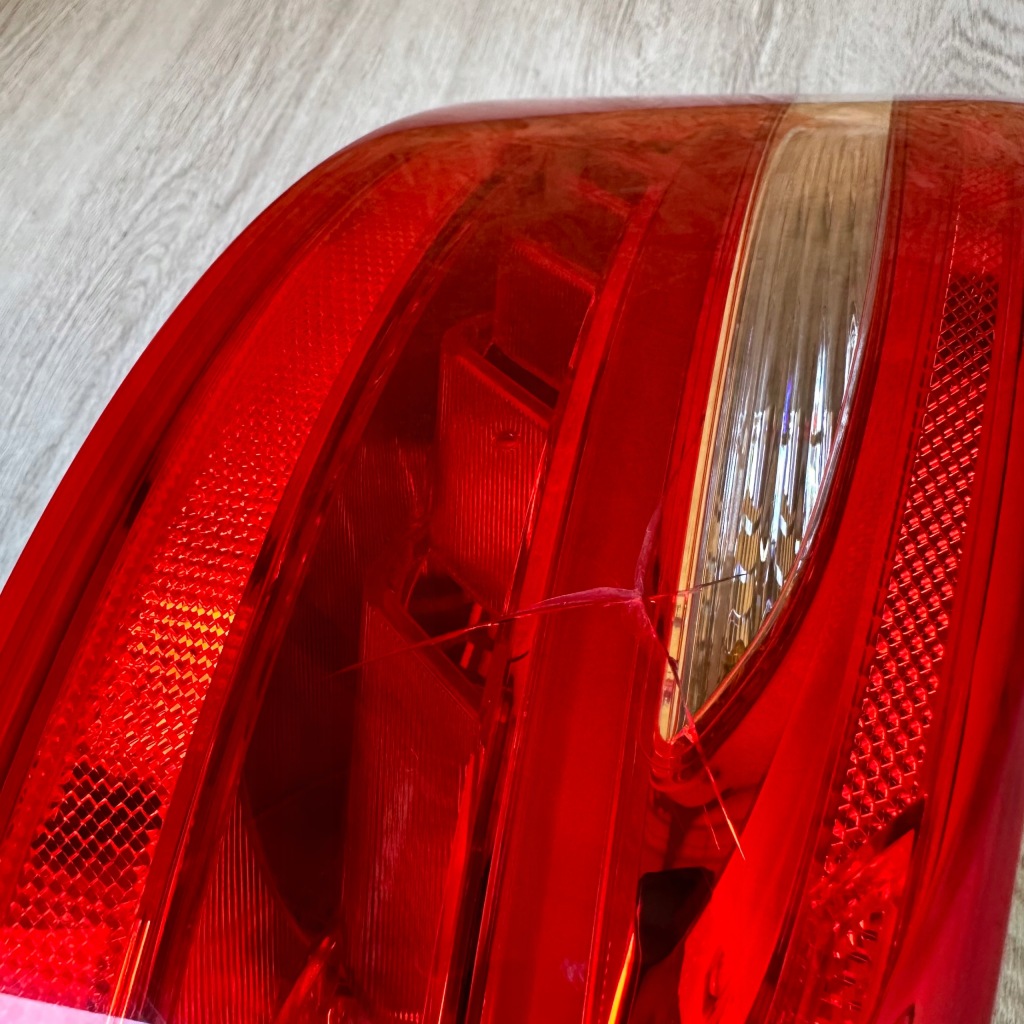 фото №2, Лампа задня права jaguar xe 2015 rok