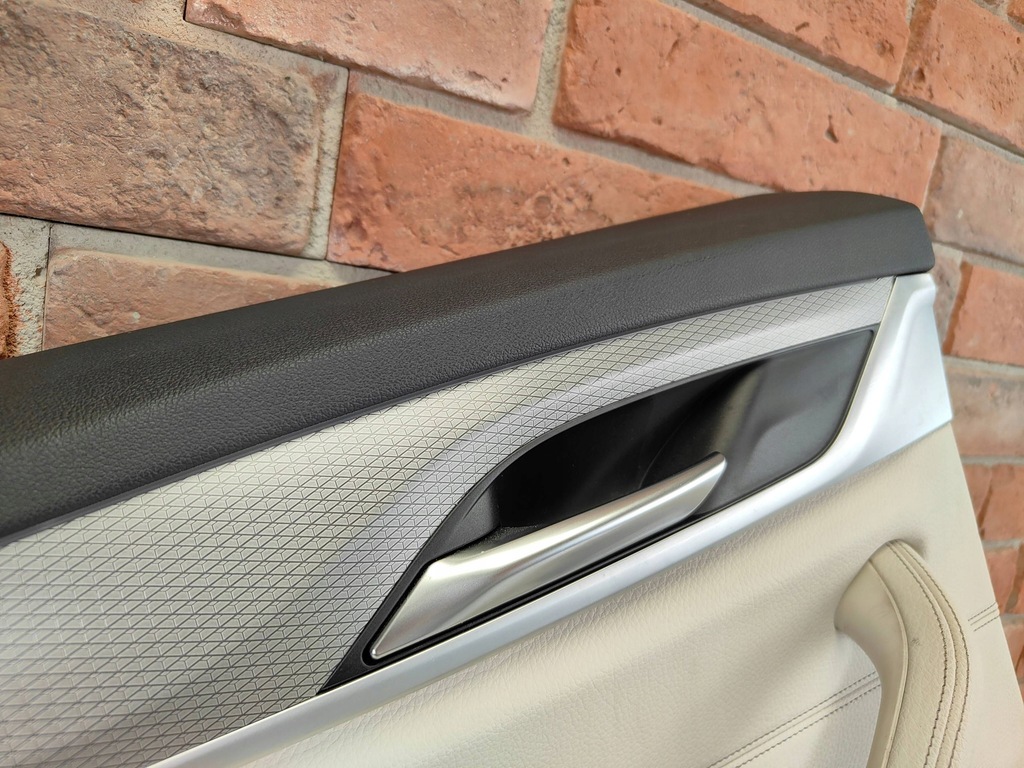 фото №5, Обивка обшивка дверь левый задняя bmw 5 g30 g31 m5 f90 elfenbeinweiss