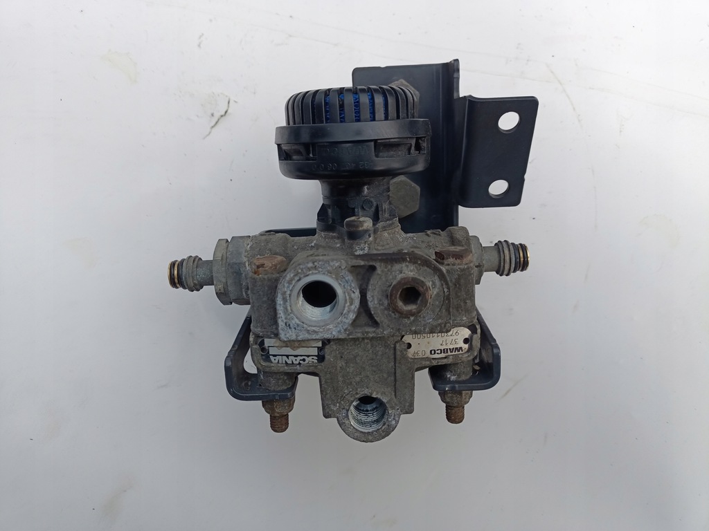 фото №1, Клапан релейный ebs scania r s wabco