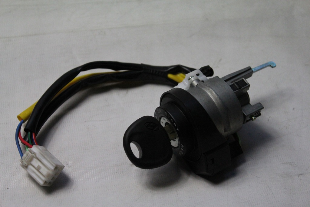 фото №1, Замок hyundai tucson i 04- 81920-2ea60