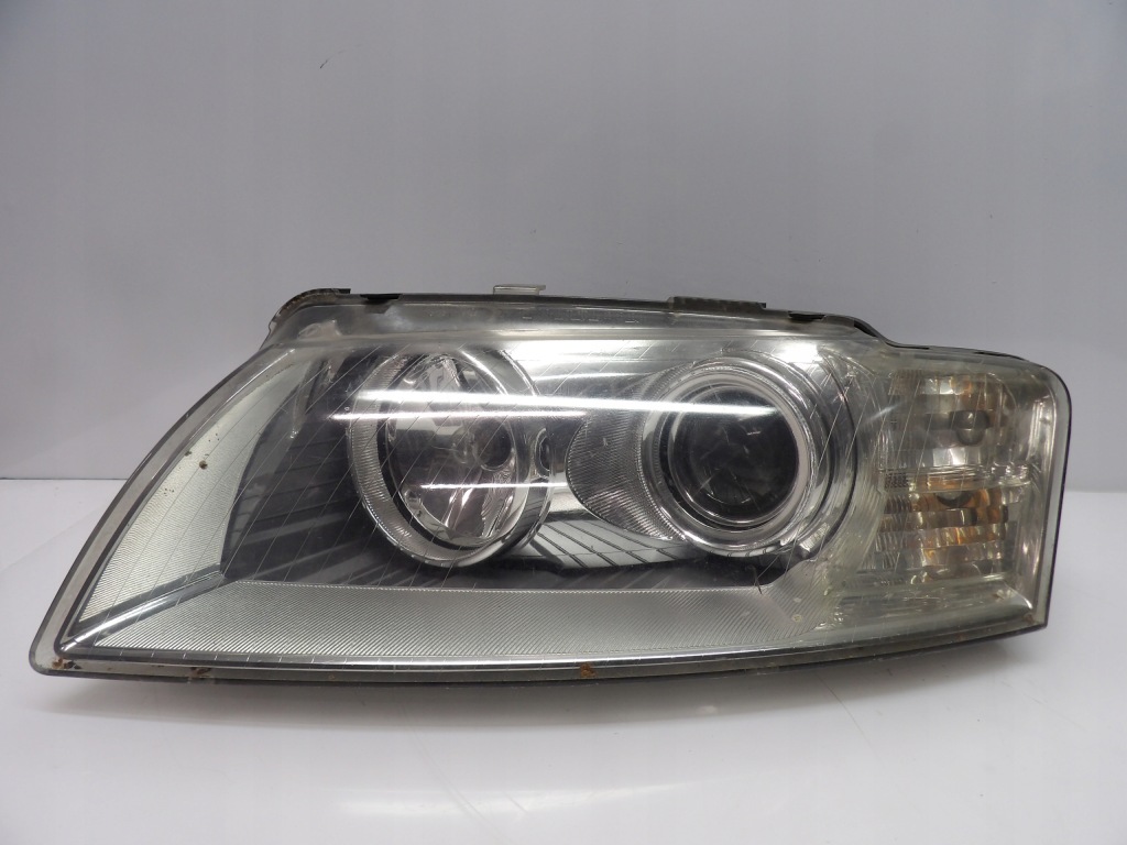 фото №1, Лампа передняя левая audi a8 ксенон uk