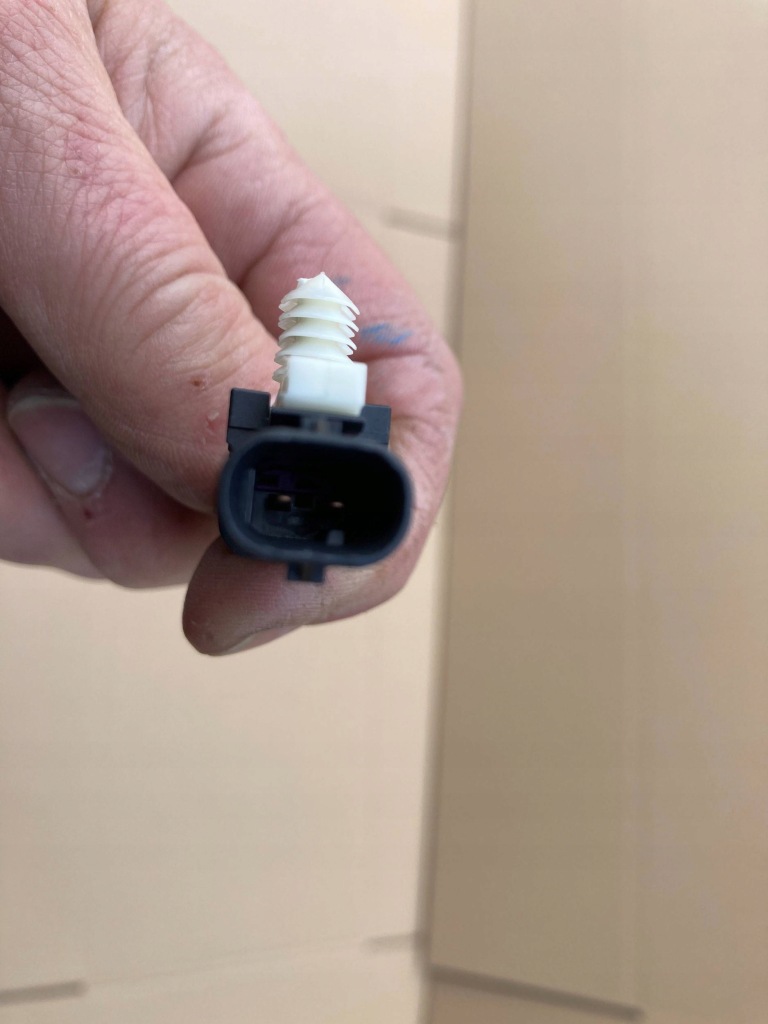 Land rover discovery 5 третій світло стоп 01215800 Доставка