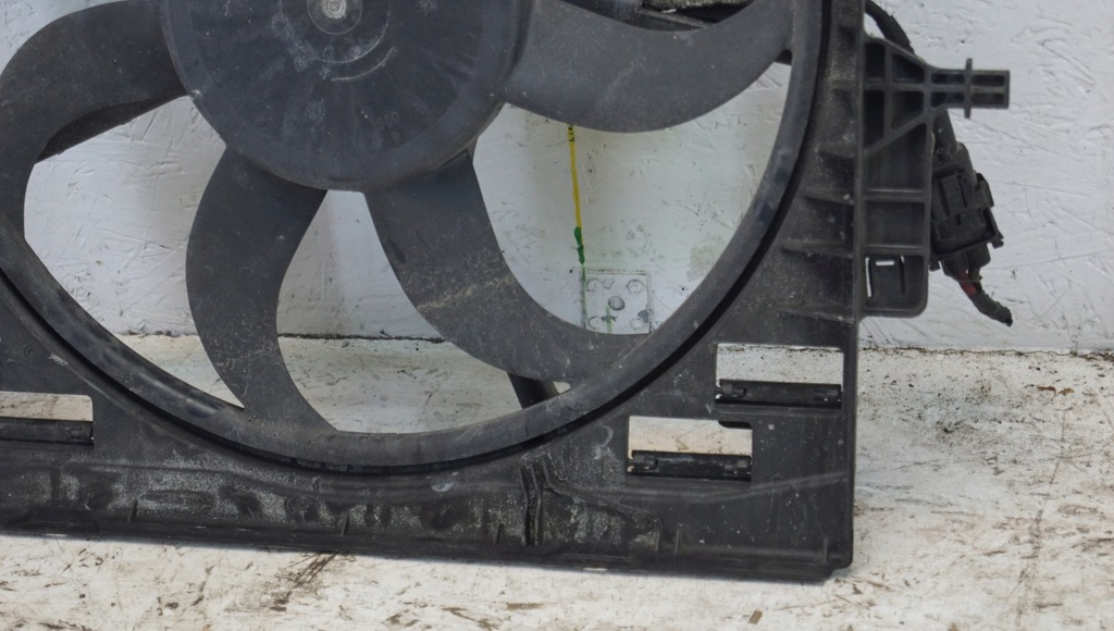 фото №11, Bmw оригинальный номер 7796572 вентилятор радиатора