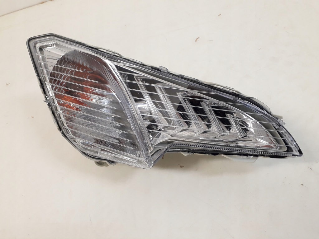 фото №7, Новый правый поворотник ford ecosport lift 2017-