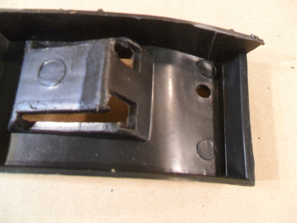 фото №10, Кронштейн бампер pr направляющая vw polo 9n 6q0 2001-05