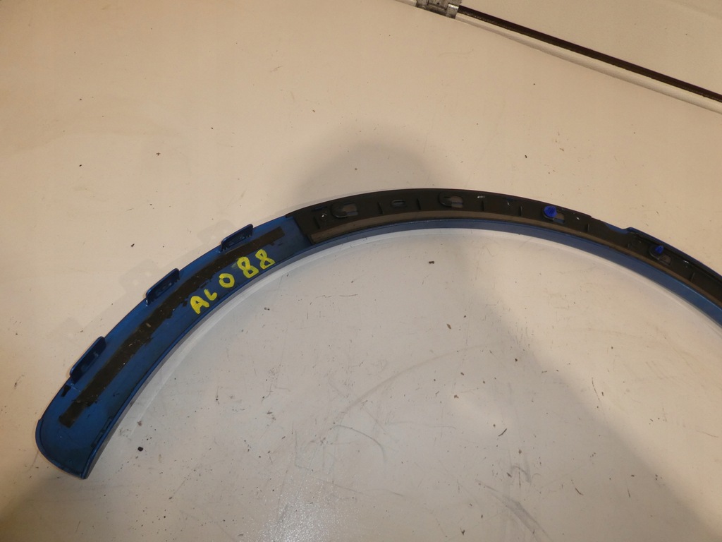 фото №6, Audi q3 левая молдинг крыла задняя 8u0853817a