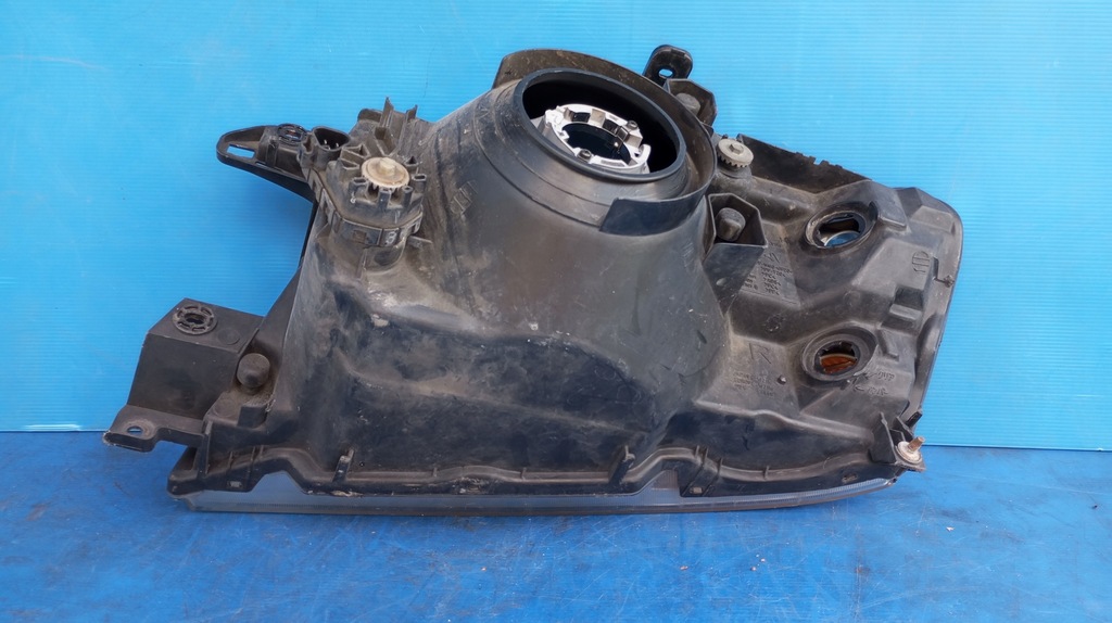 фото №10, Лампа фара правый перед eu 100-87420 mitsubishi pajero iii 2000-2006