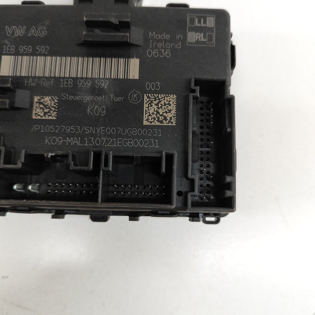 фото №6, Audi q4 sportback e-tron 2022 перед сторона правая блок управления / модуль дверь