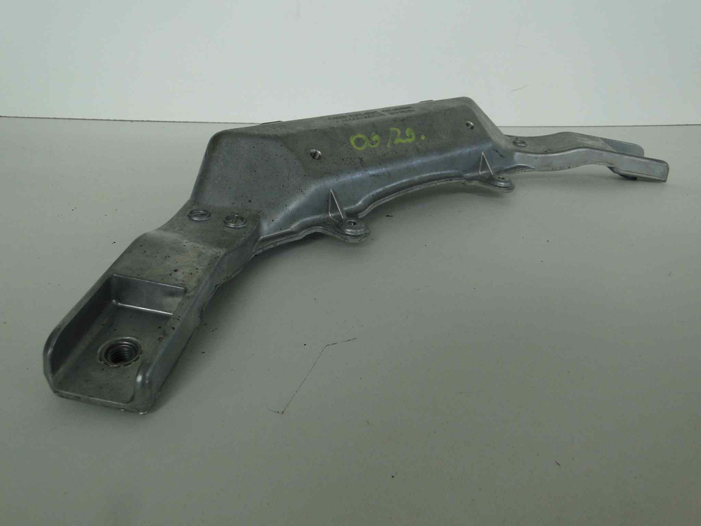 фото №7, Mercedes gl gls x166 кронштейн кронштейн na панель