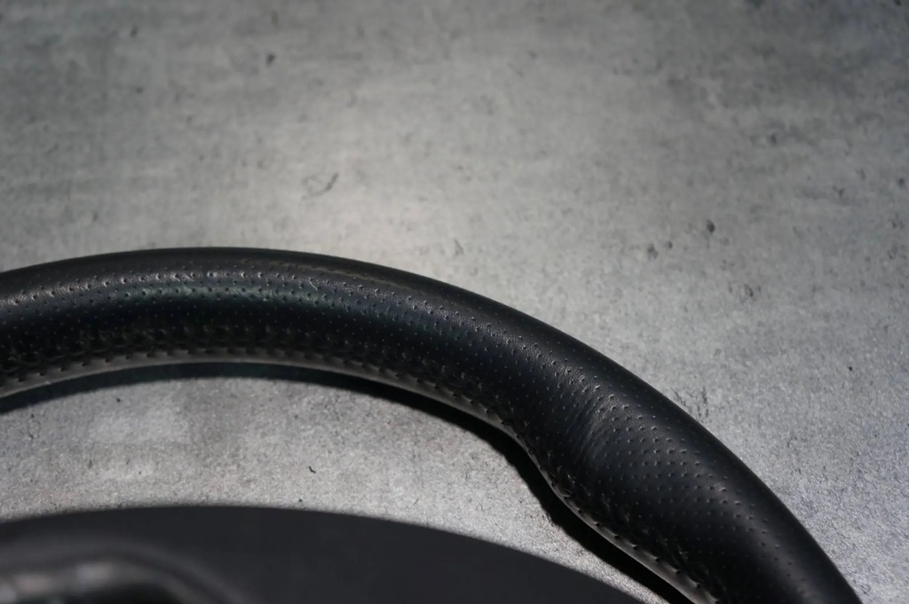 фото №4, Повітропровід шкіра шкіряний volvo v40 ii r-design r