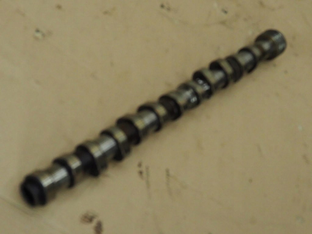 фото №14, Audi a8 d3 6.0 bht вал всмоктуючий правий 07c102l