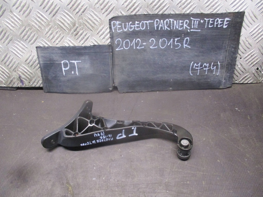 фото №1, Ролик направляющая дверь правый задняя peugeot partner iii tepee 12-15r 96848688