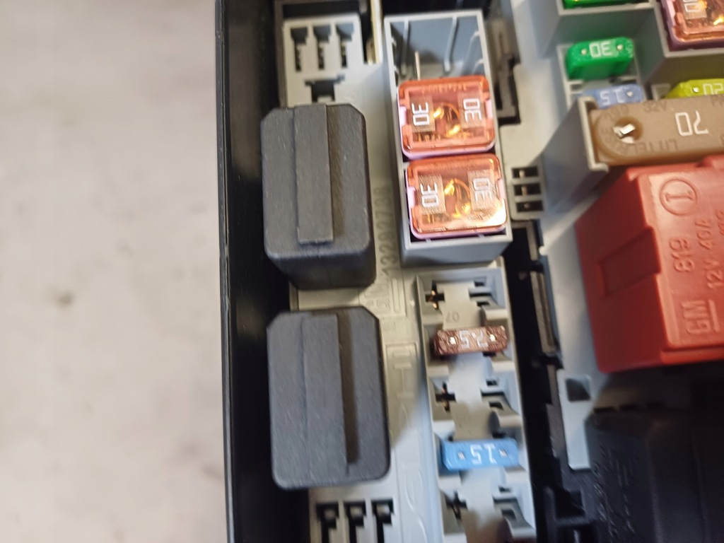 фото №8, Коробка предохранителей opel corsa d 1.0 бензин 13292736