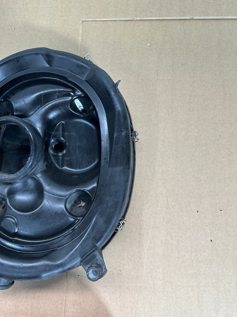 фото №8, Корпус фильтра воздуха mercedes sl r129, w129