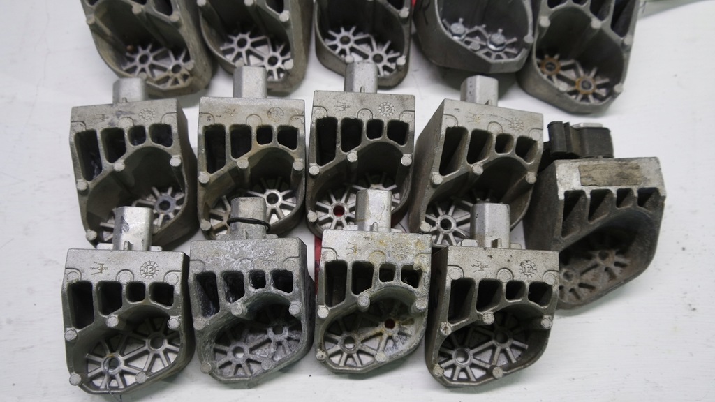 фото №1, Кронштейн радиатора maseati ghibli