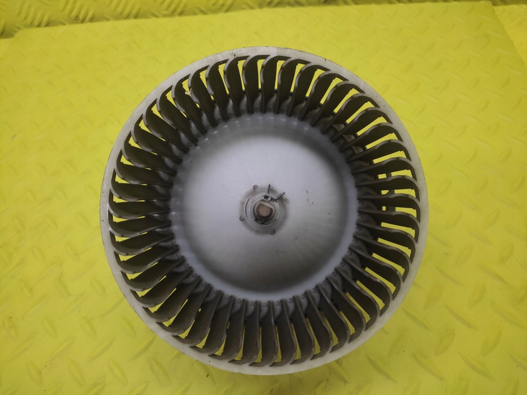 фото №1, Mazda 5 повітродувка повітря 8940000270