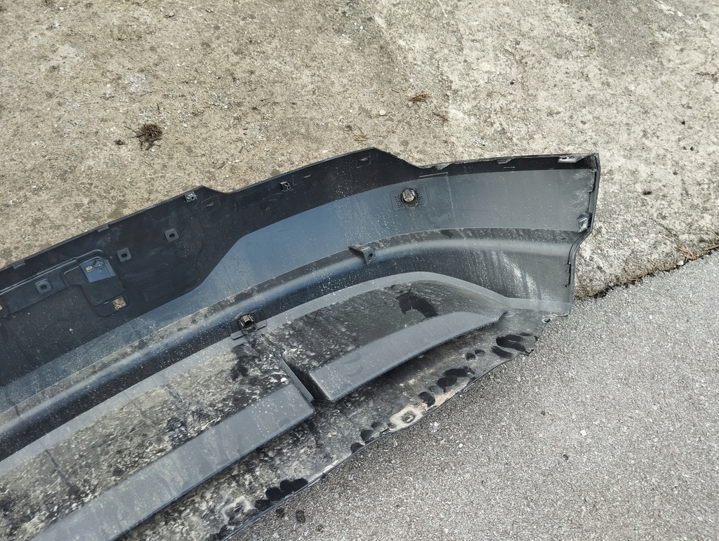 фото №6, Volvo ex30 2022- спойлер накладка бампера задня 31345661