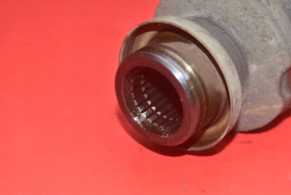 фото №5, Приводной вал правая перед механическая коробка передач mitsubishi outlander 1 i 2.0 16v 136 km 4x4 01-08