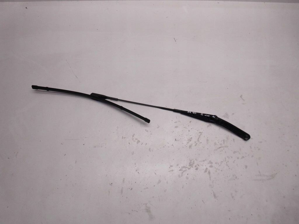 фото №1, Важіль двірники з щітка 8t1955408a audi a5 8t lift праве оригінал