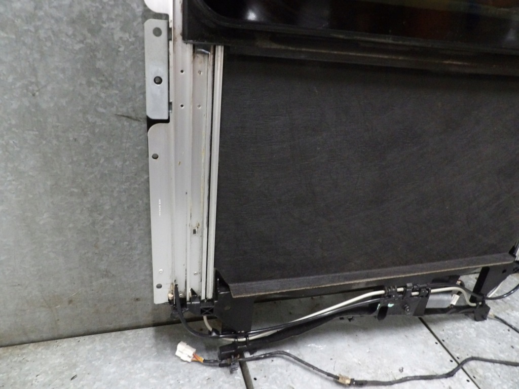 Jeep grand cherokee wk люк Недорого