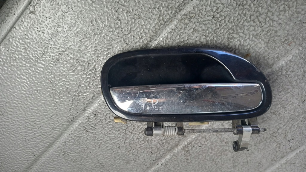 фото №1, Ручка права перед volvo v40 02r kombi