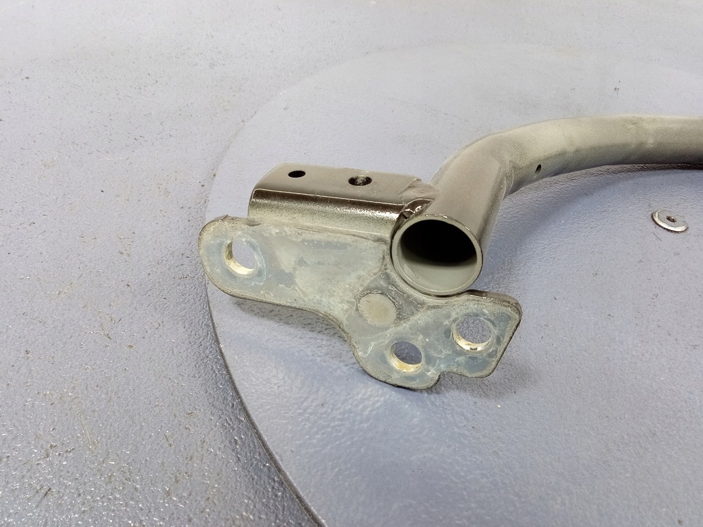 фото №4, Volvo s60 ii петля крышки задняя левый 31349169