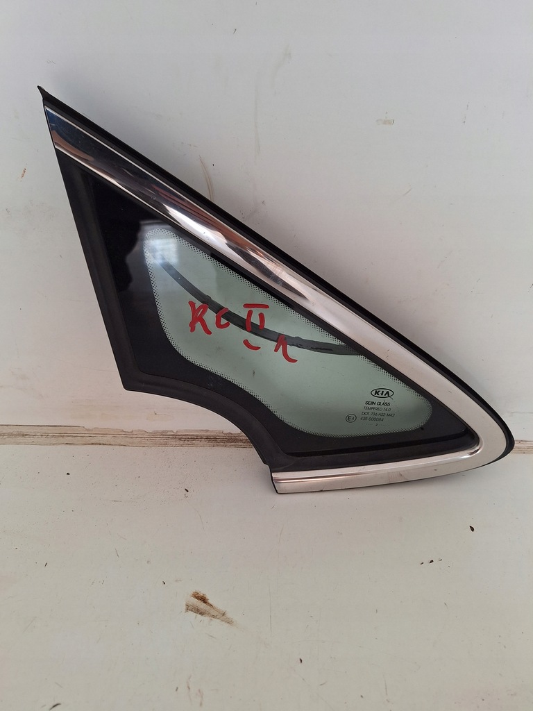 фото №1, Скло кузовна права хром kia ceed 2012- ii оригінальний номер