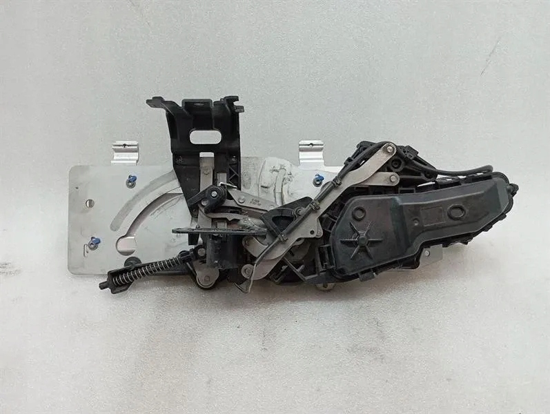 фото №1, Rolls royce wraith rr5 dawn радіатор mascot retractable 51137377371-