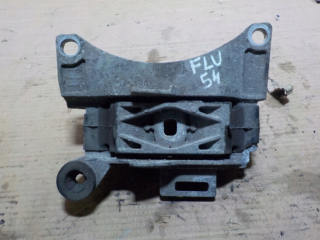 фото №1, Кронштейн коробки передач renalut fluence 10r