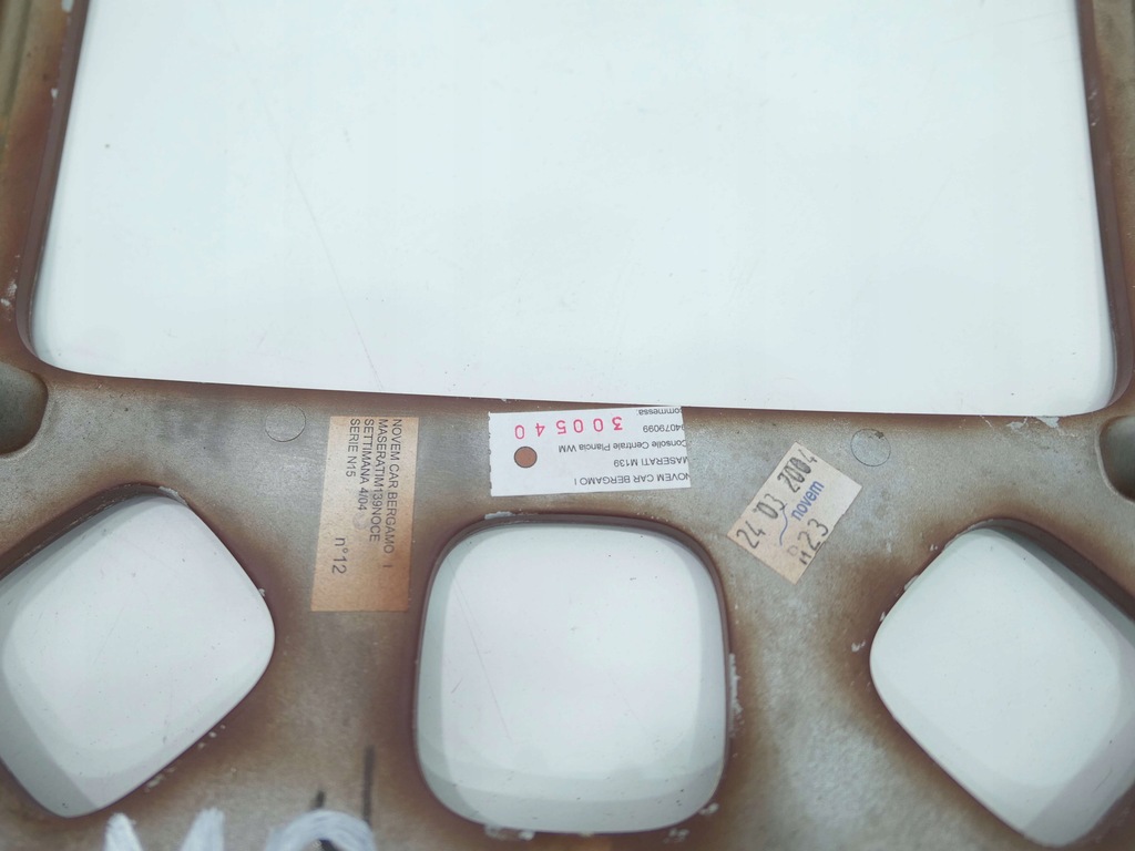 фото №9, Консоль средняя рамка maserati quattroporte v