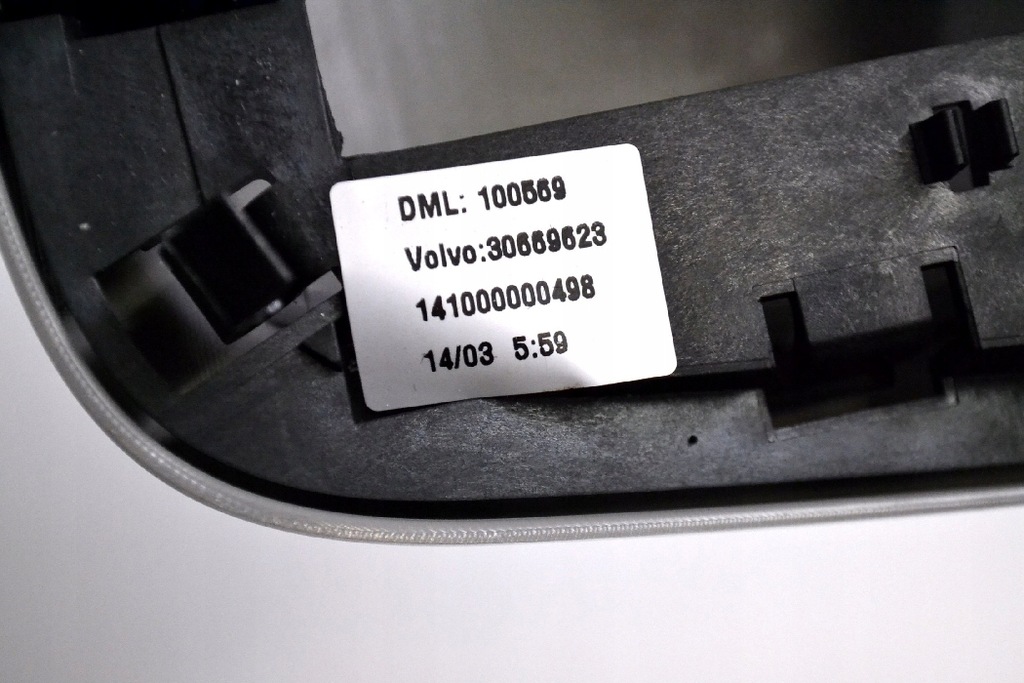 фото №5, Volvo xc90 i d5 awd 2013 rhd освітлення внутрішнє дах трамблерна кришка