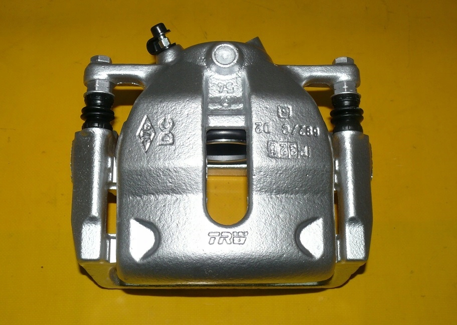 фото №4, Супорти лівий правий перед renault kangoo ii iii 280