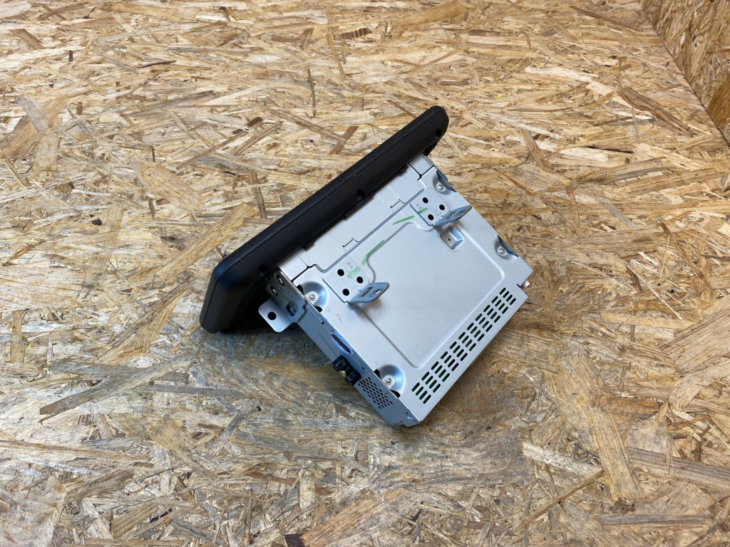 фото №9, Радио навигация navi экран дисплей dacia sandero iii 281152190r 2020-