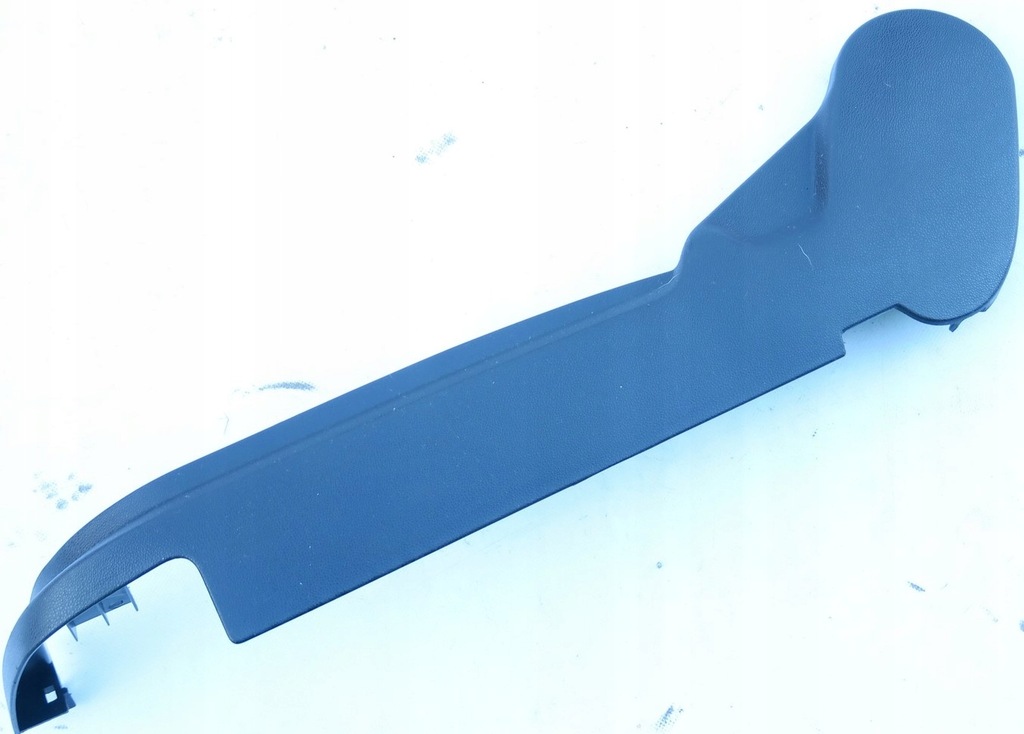 фото №1, Пластик сиденье r skoda fabia 2 ii 5j przedlift