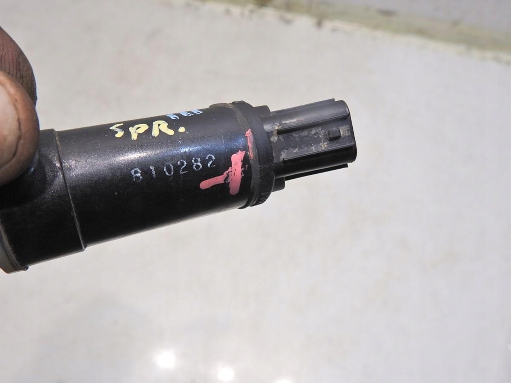 фото №5, Помпа розпилювача subaru forester iii