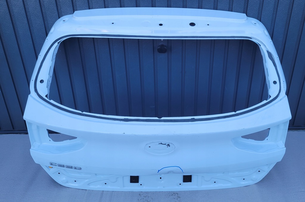 фото №1, Крышка багажника багажника задняя задняя kia ceed iii hb 18-