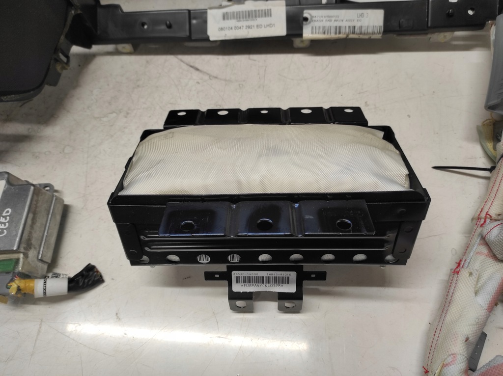 фото №6, Kia ceed 1 i 06- приборная панель консоль ремни подушки безопасности шторки безопасности модуль 95910-1h000