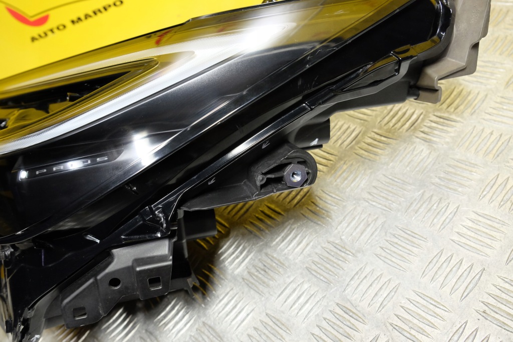 Toyota prius xw60 2022- фара фара full led l америка Недорого