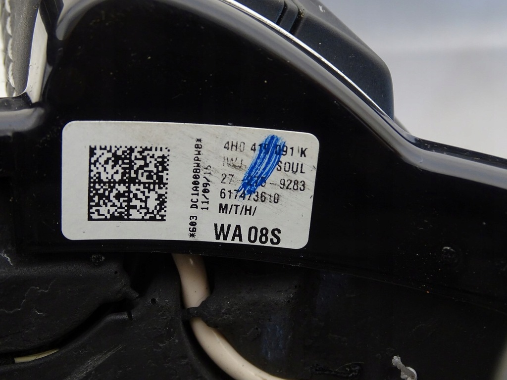 фото №11, Воздуховод кожа 3 спицевой audi s8 4h 4h0419091k