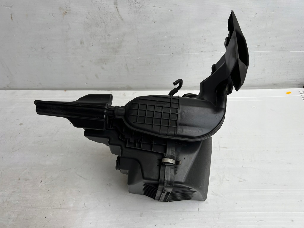 Mazda 6 gj 2.2 skyactiv корпус фільтра повітря sh01-133ay Недорого