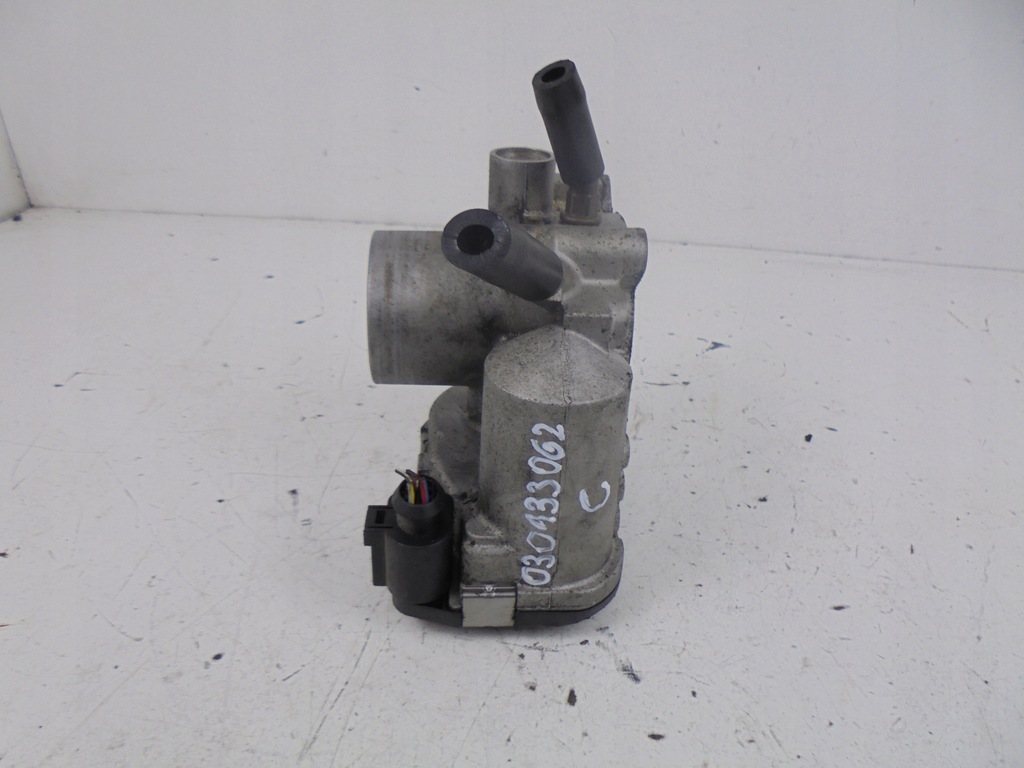 фото №4, Дросельна заслінка 030133062c seat ibiza 1.4 16v