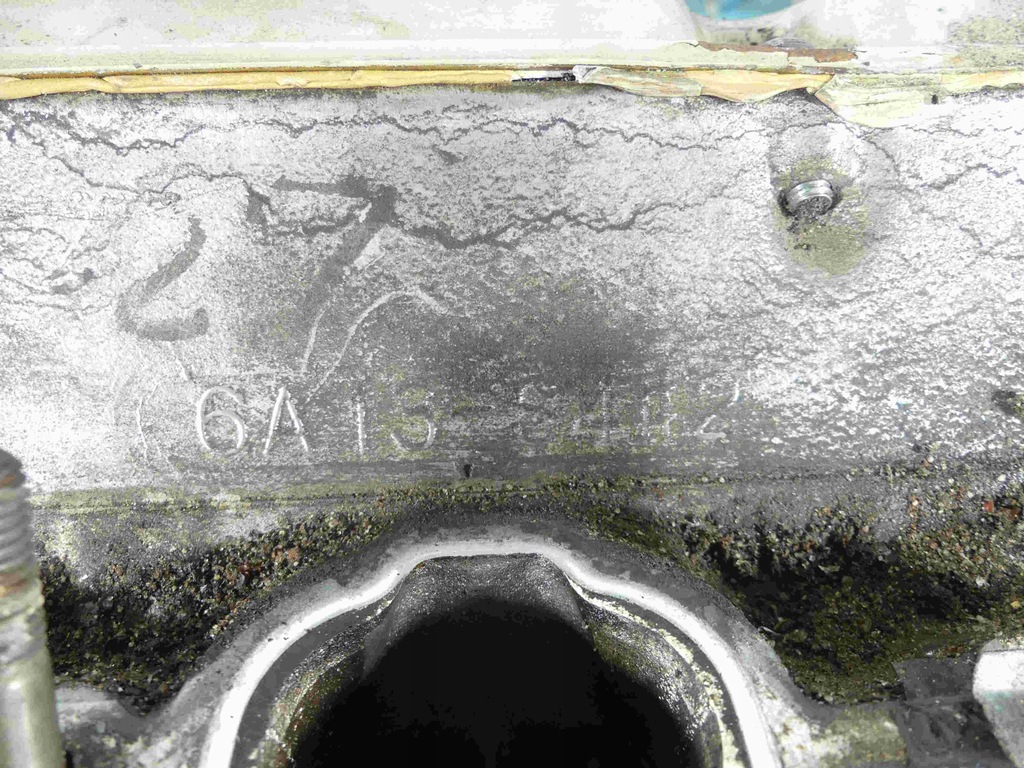 фото №10, Головка права mitsubishi galant viii 6a13 2,5