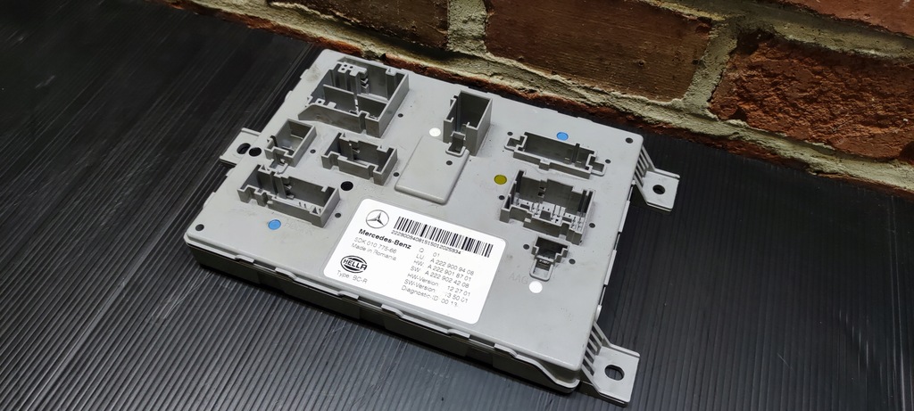 фото №1, Mercedes w205 модуль sam a2229009408