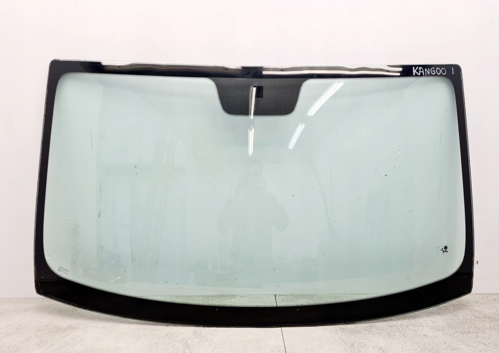 фото №1, Renault kangoo i стекло лобовое