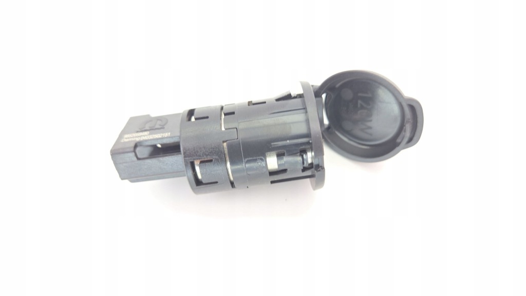 Cfd702 citroen e-c3 iv роз'єм штекер прикурювач 9852059480 середина в Україні